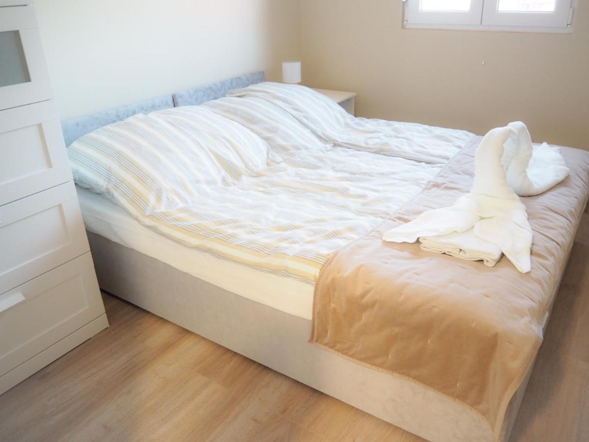 Holiday Apartmanhaz Гаркань Екстер'єр фото