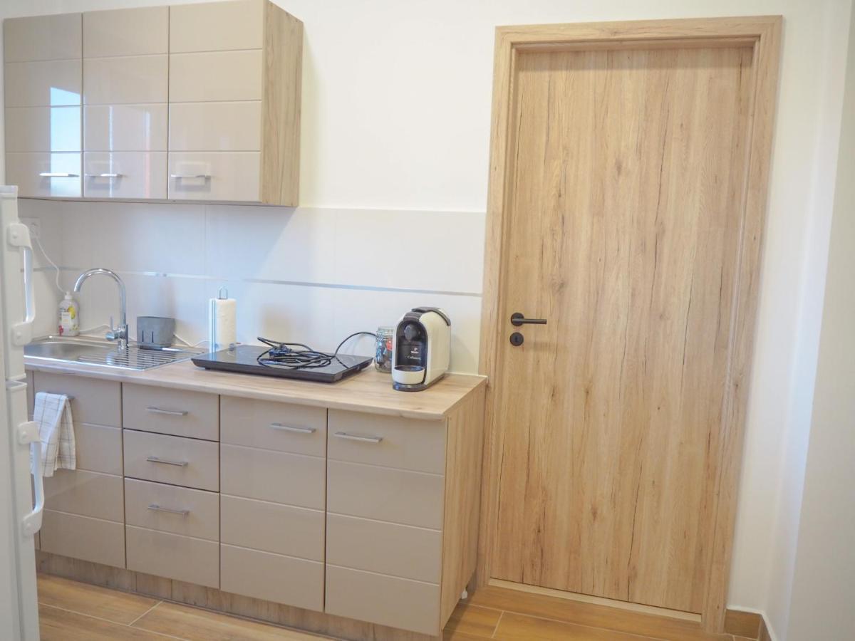 Holiday Apartmanhaz Гаркань Екстер'єр фото